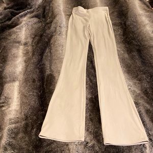 Cream colored H&M flare leggings